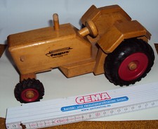 Fagus Traktor Holz Spielzeug Trecker Fahrzeug Landwirtschaft Bauernhof