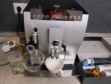 Jura Z7 Kaffeevollautomat und Cappucchino