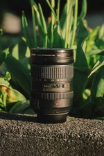 Nikon NIKKOR AF-S DX VR