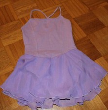 Trikotkleid lila mit Chiffonröckchen Gr.104/110