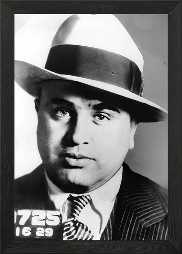 Capone mit hut - capone,