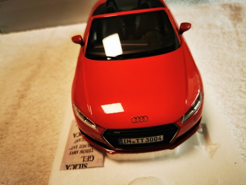Minichamps audi tt - minichamps, 1:18