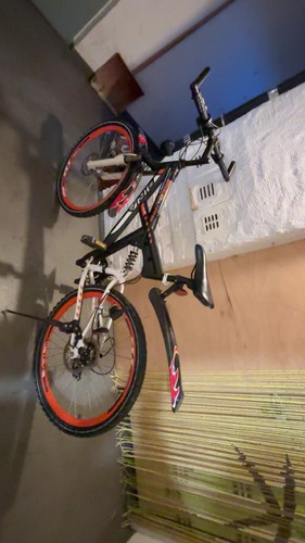Kenzie hill mountainbike - kenzie,