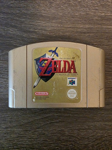 The legend zelda ocarina - legend,