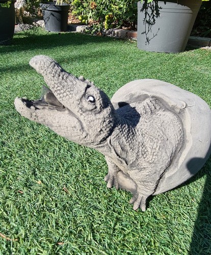 Wasserspeier teichfigur - wasserspeier,