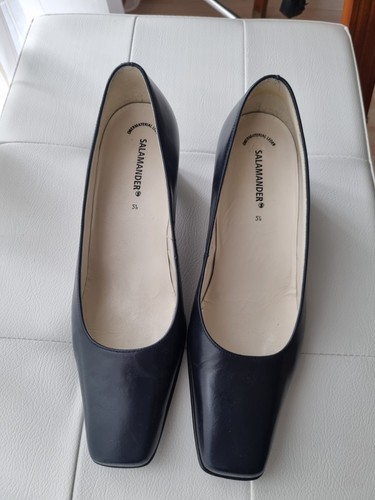 Dunkelblaue leder pumps - leder,