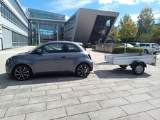 Fiat 500e AHK 750 kg