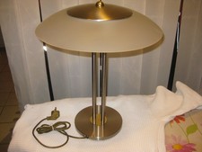 „Hustadt Tischleuchte