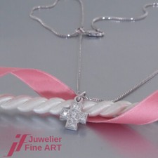 Pendant-diamond cross with