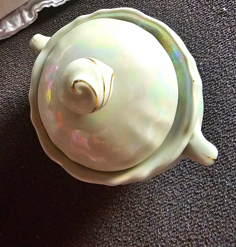 Antike zuckerdose mit deckel - zuckerdose,