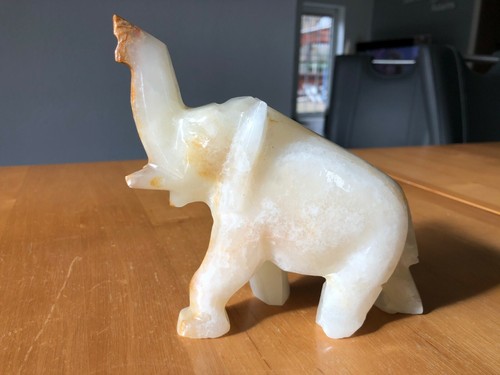 Elefant onyx marmor 690g - onyx,