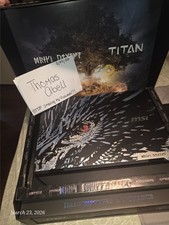 MSI Titan 18 HX Dragon Edition