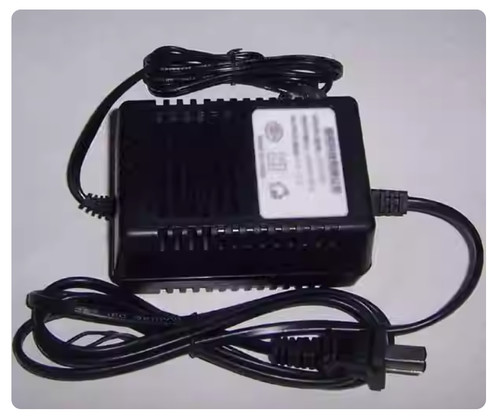 Netzteil-Adapter-Ladegerät