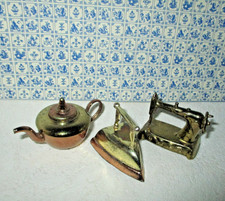 Nähmaschine Kanne Bügeleisen