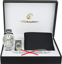 Geschenkbox mit Armbanduhr