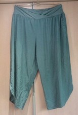 Grüne Stoffhose Gr. 2XL von