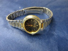 Uhr Armbanduhr PUMA Band Gehäuse stainless steel vergoldet Zifferblatt schwarz 