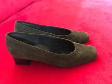 Fa. Bleil, Pumps mossgrün