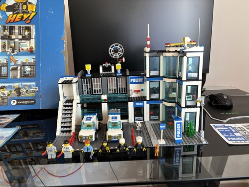 Lego city 7498 polizeistation - lego,