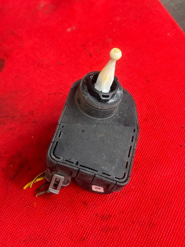 Opel omega stellmotor lwr - ,