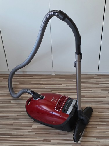 Miele staubsauger s8340 - miele,
