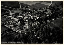 Ak Landshut in Niederbayern, Luftaufnahme von Adldorf, ländliche... - 11303344