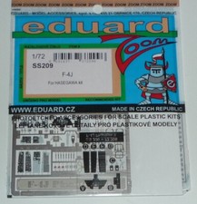 1/72 - F-4J Phantom II -