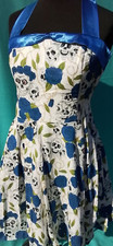 Handmade Rockabilly Kleid Weiß - Blau Gr. S/M *Skull & Roses* Vintage Style