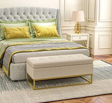 Elegante Samt Sitzbank in Beige mit gold Details, mit Stauraum Funktion ￼