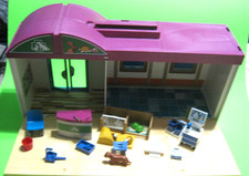 2011 Playmobil Veterinary