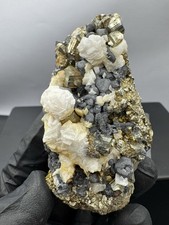 Pyrit top mit feldspat - pyrit,