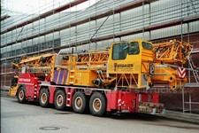 LKW Foto Liebherr Kranwagen