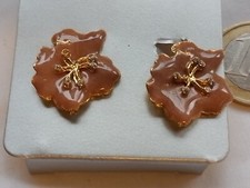 Ohrclips braun  glänzende