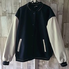 Collegejacke DIVIDED Gr. XL 180 blau creme Übergangsjacke Druckknöpfe Jacke H&M