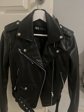 Zara Gr S kurze Kunstleder