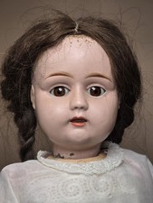 Minerva Antike alte Puppe mit Holzkörper und Metallkopf Originalkleidung