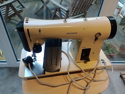 Gritzner alte nähmaschine - alte,