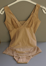 Simone Perele Body taupe m. Spitze stretch Gr. 40/Franz. Gr. 3 NEU OVP 119,- €