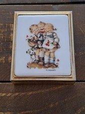 Hummel Pillendose ca. 7,5x6x2