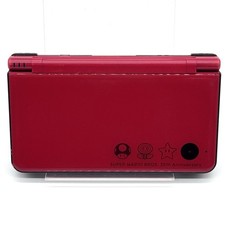 Nintendo DSi XL - Super Mario