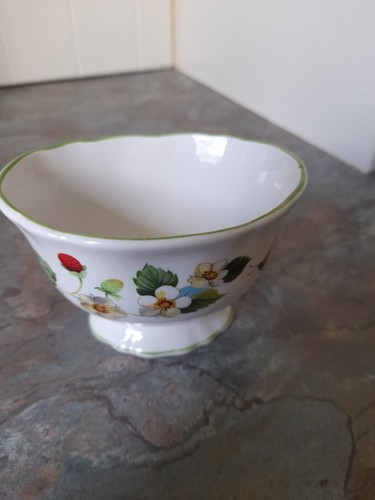 Vintage erdbeer design topf - design,