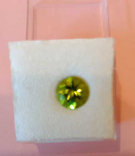 Peridot edelstein 28ct neu - peridot,