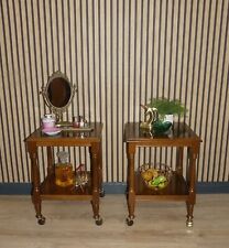 Set von 2 vintage Beistelltisch Holz Glas Nachttisch 60er 70er Jahre auf Rollen