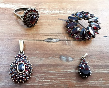 edles Granatschmuck-Set, 2 x