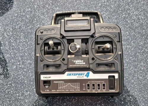 Skysport t4vfrobbe futaba 40 - skysport,