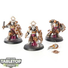 Space Marines - 3x Bladeguard