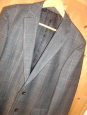 Hugo Boss  " Suoer 100"★