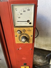 Heraeus Ofen , Härteofen von Heraeus - 750 ° C - mit Untertisch und Zangen