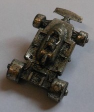 Pin / Anstecker Metall Rennwagen Autorennen Racing MC Kutte Jacke Rarität #34