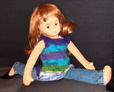 Sammlerpuppe aus Stoff